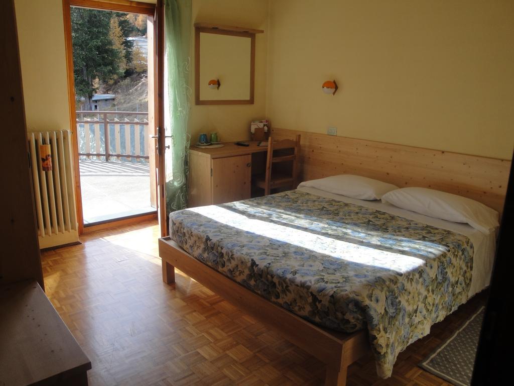 Hotel Viola Valdidentro Ngoại thất bức ảnh